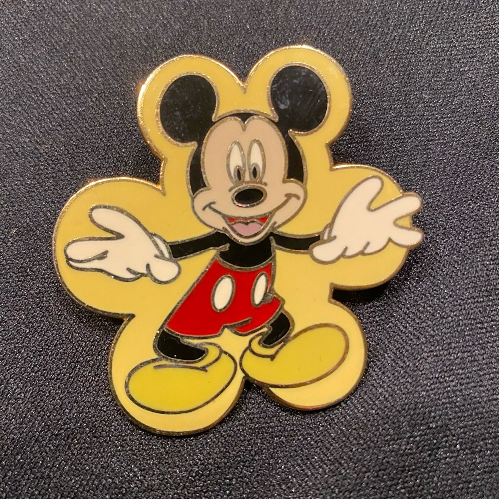 2006 Disney Mickey Mouse Expression Booster